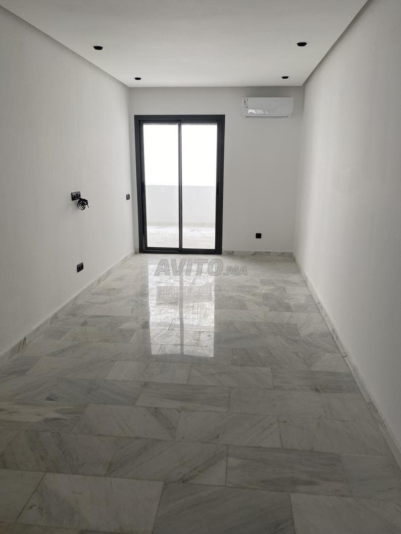 Projet nouveau studio 55m2 à vendre roche noirs - photo 1