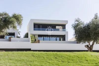 3 bedroom villa for sale in Valencia, Alicante, Alicante, Spain - photo 1